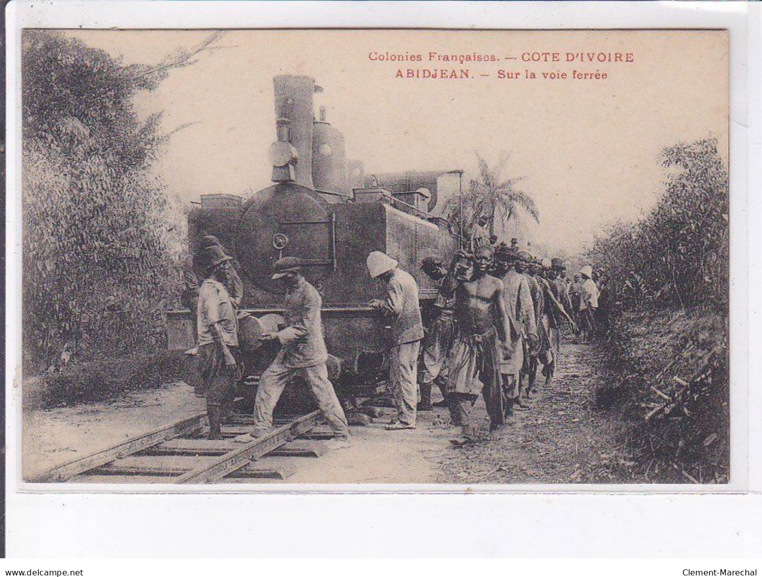 CÔTE D'IVOIRE: ABIDJEAN: Sur La Voie Ferrée, Train - Très Bon état - Côte-d'Ivoire