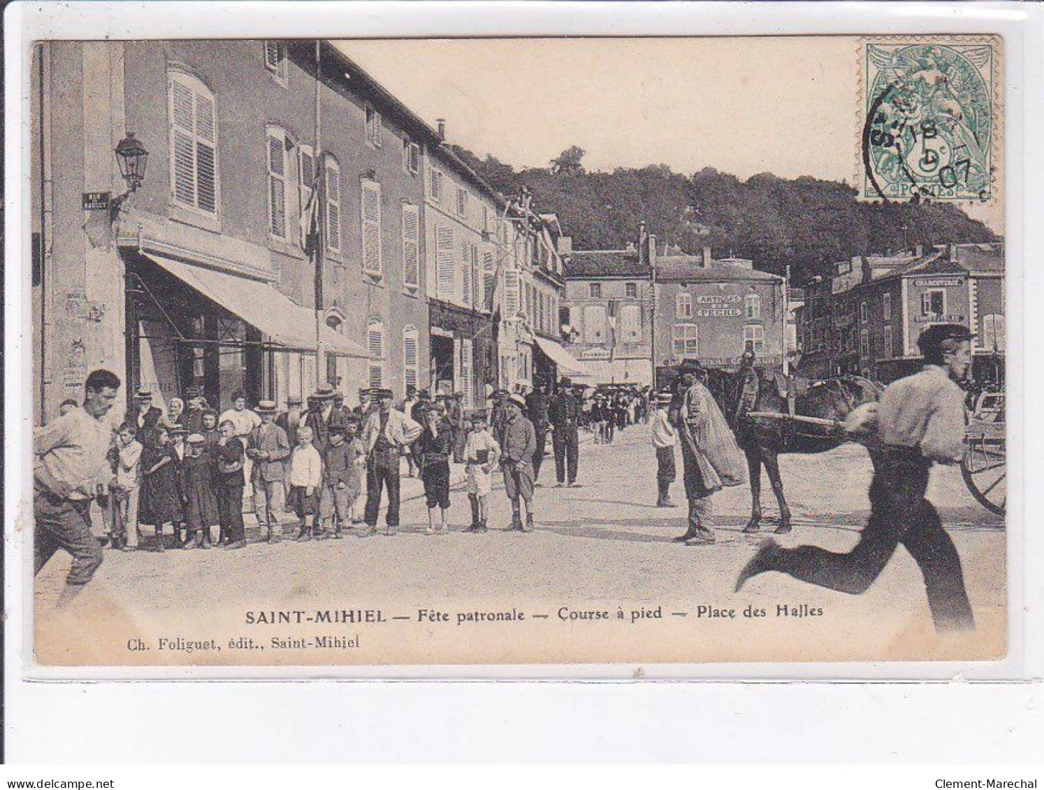 SAINT-MIHIEL: Fête Patronal, Course à Pied, Place Des Halles - état - Saint Mihiel