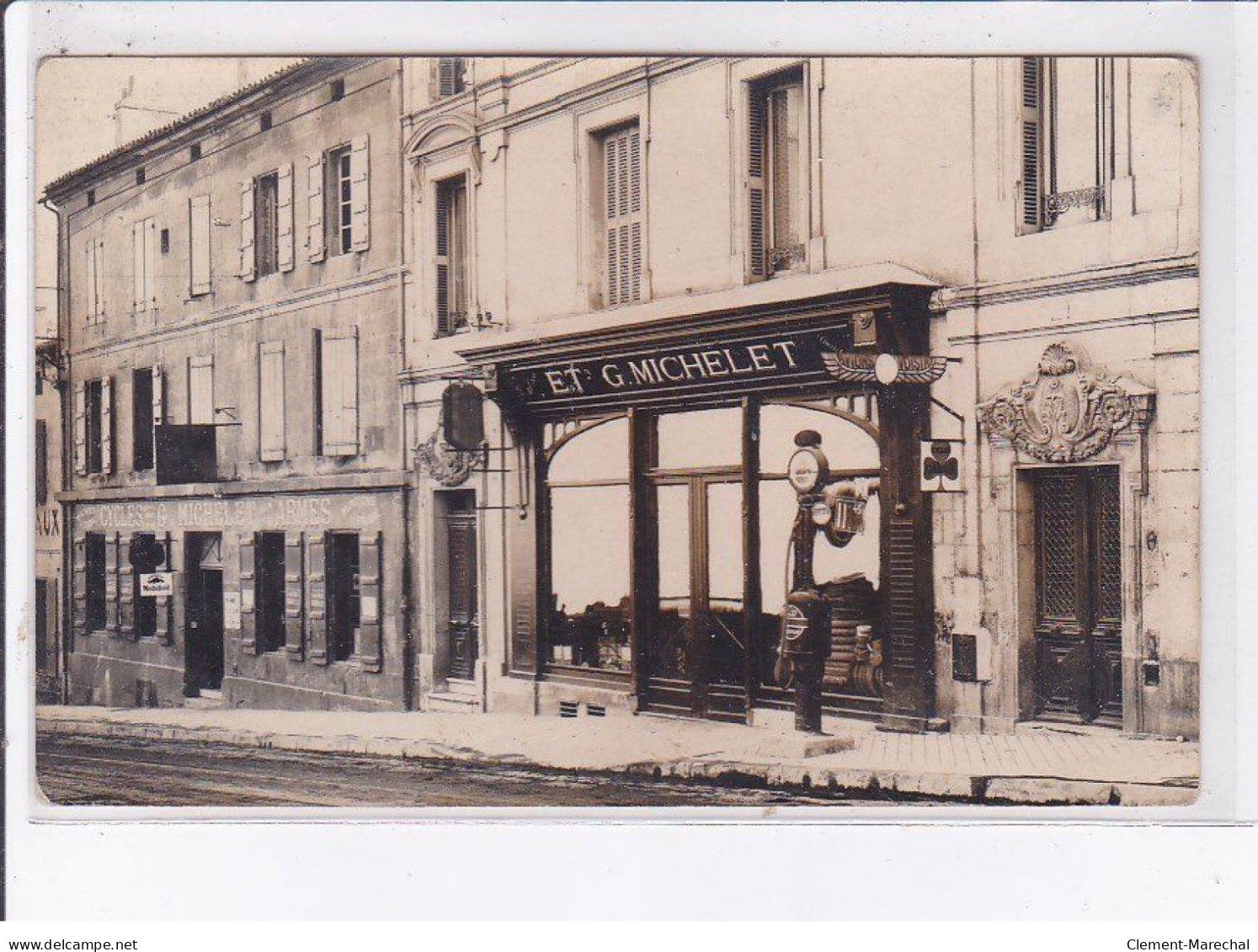 ANGOULEME: Cycles Et Armes Michelet, Pompe à Essence, G. Michelet - Très Bon état - Angouleme