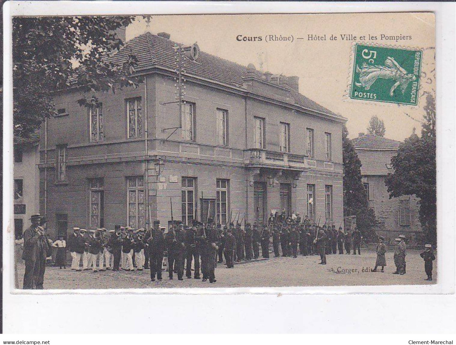 COURS: Hôtel De Ville Et Les Pompiers - état - Cours-la-Ville