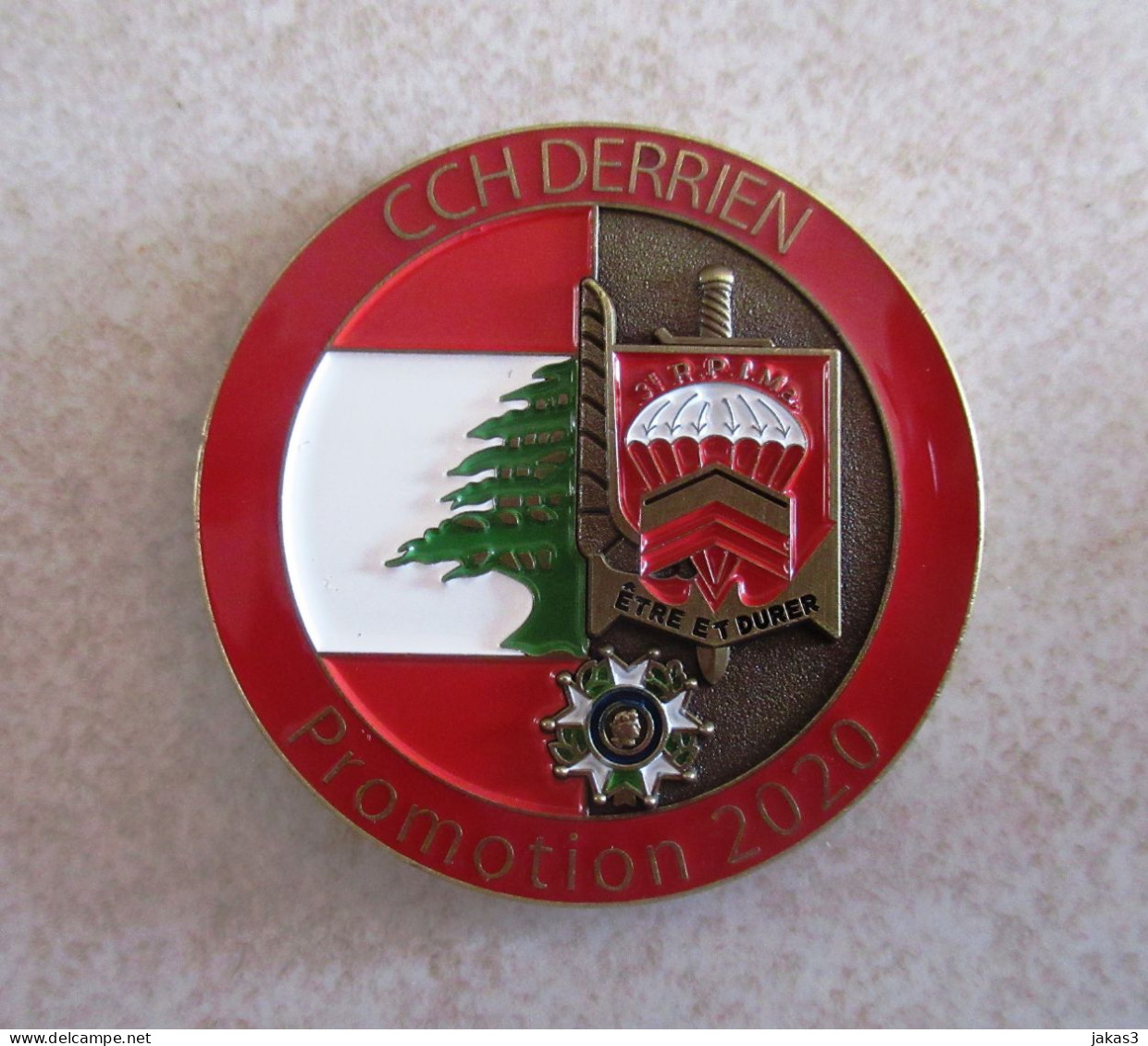 INSIGNE ARMEE DE TERRE ." COINS "- CENTRE DE FORMATION MILITAIRE DE CAYLUS - CCH DERRIEN - NUMÉRO :   N°  0535 - NEUF - Army