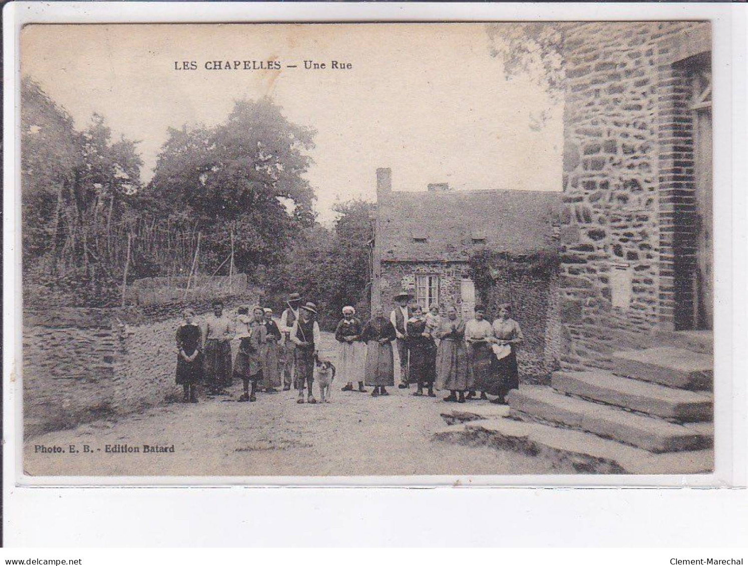 LES CHAPELLES: Une Rue - Très Bon état - Sonstige & Ohne Zuordnung