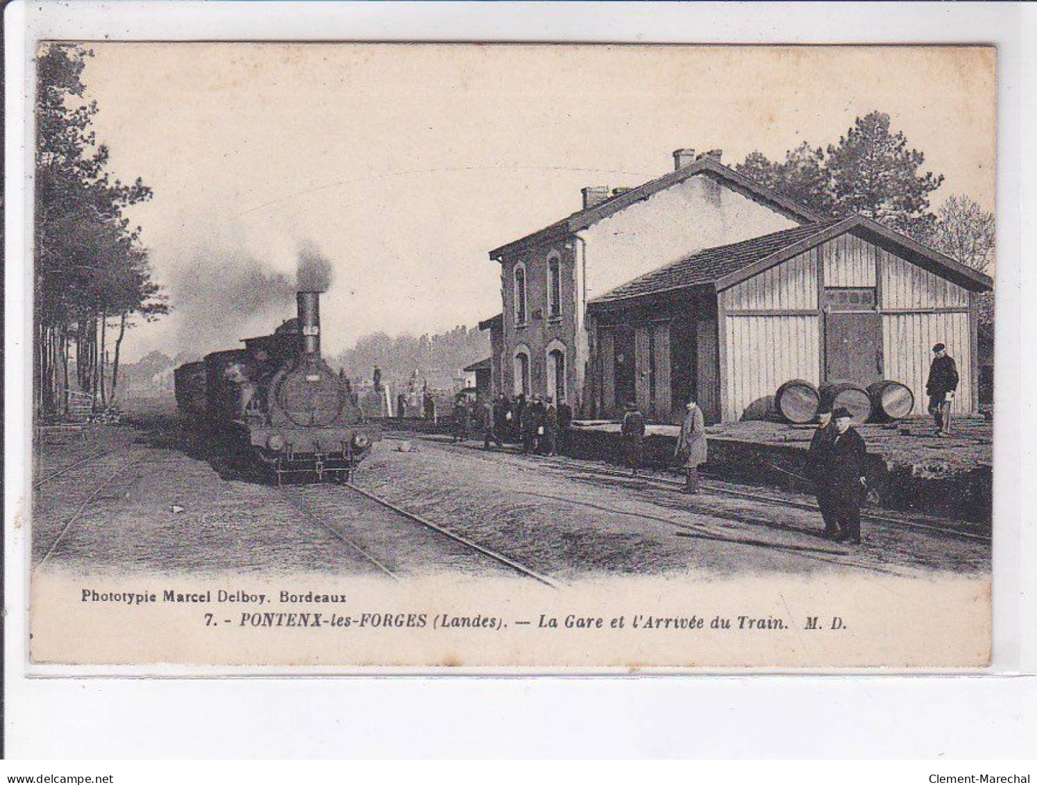 PONTENX-les-FORGES: La Gare Et L'arrivée Du Train - Très Bon état - Other & Unclassified