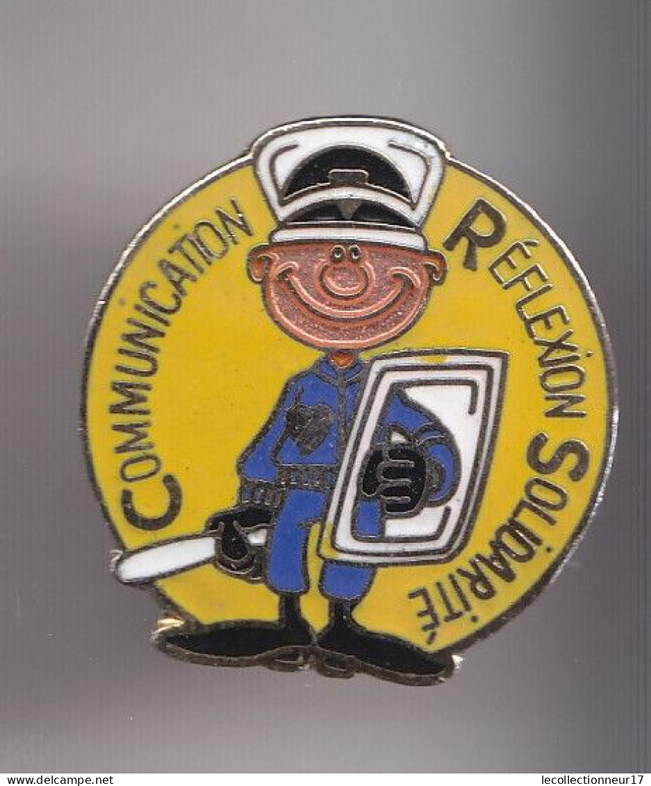 Pin's De Police CRS Communication Réflexion Solidarité Réf 6624 - Polizei