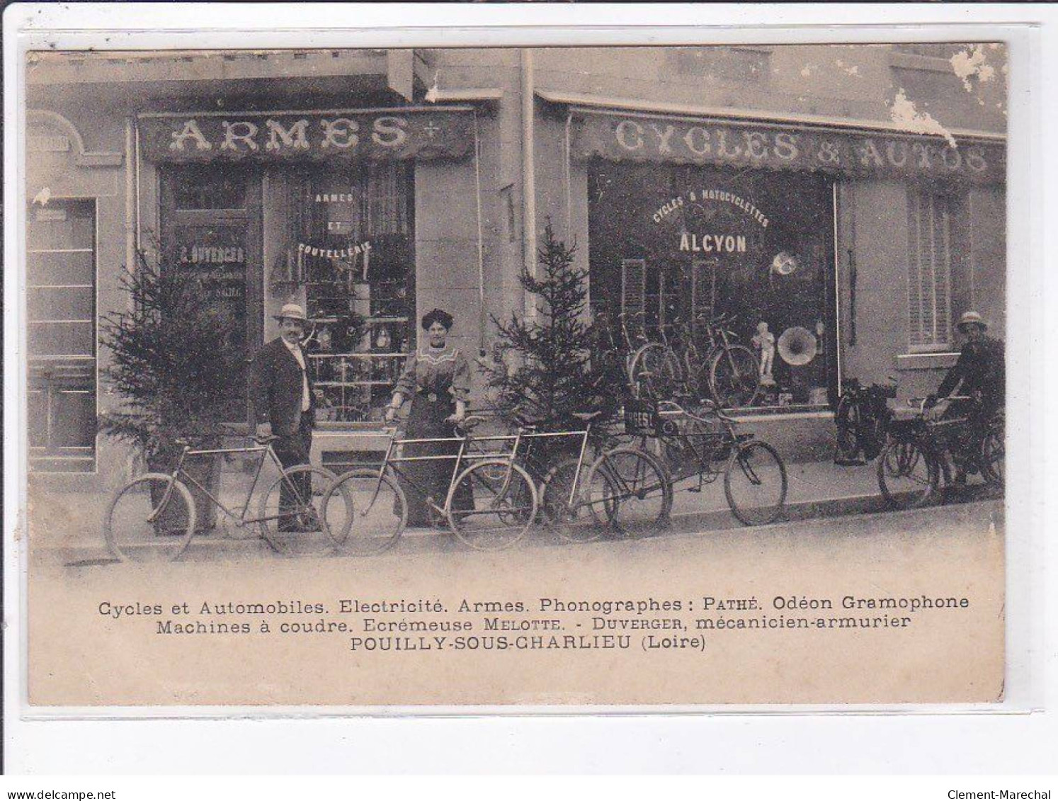 POUILLY-sous-CHARLIEU: Cycles Et Automobiles, électricité, Armes, Phonographes, Pathé - état - Other & Unclassified