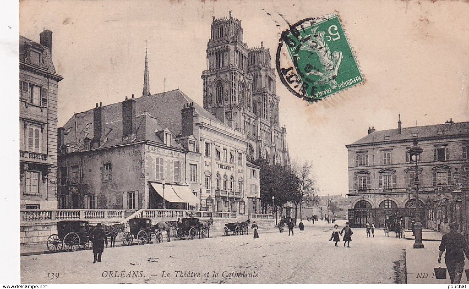 UR Nw-(45) ORLEANS - LE THEATRE ET LA CATHEDRALE - ANIMATION - Orleans