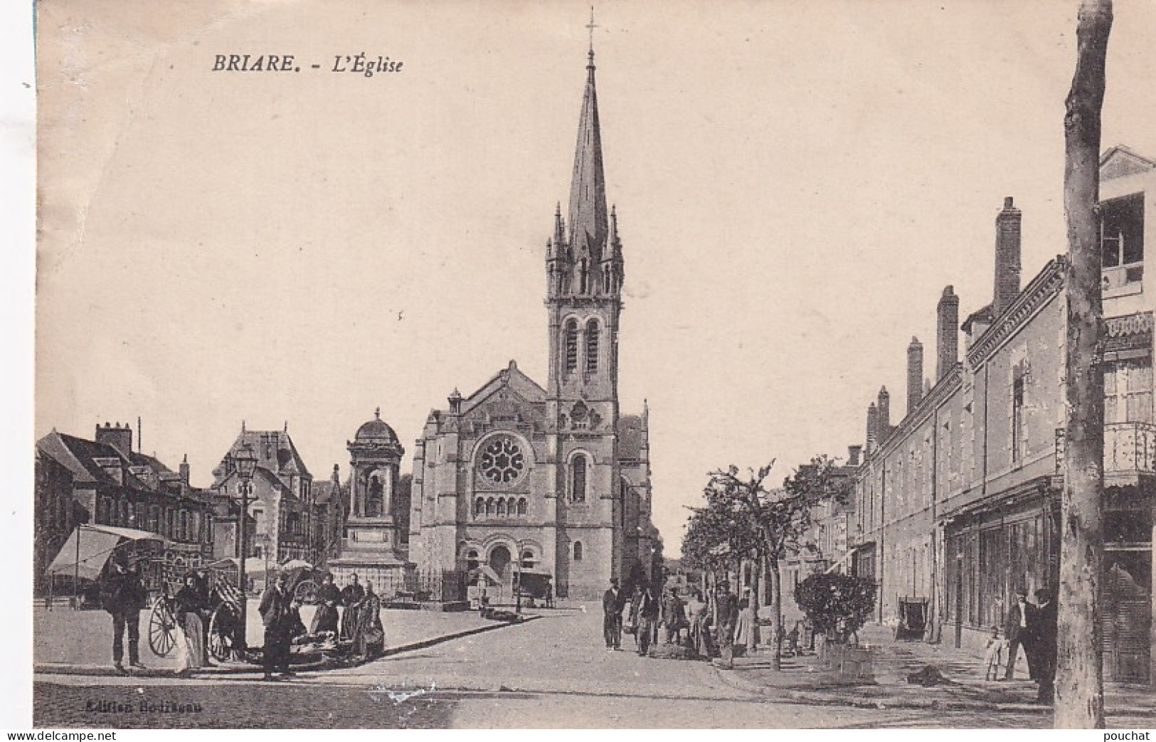 UR Nw-(45) BRIARE - L'EGLISE - ANIMATION - Briare