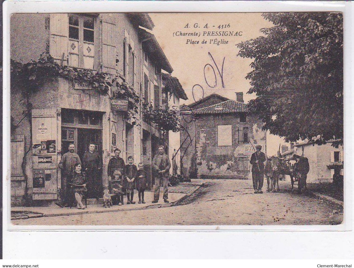 PRESSIGNAC: Place De L'église - Très Bon état - Otros & Sin Clasificación