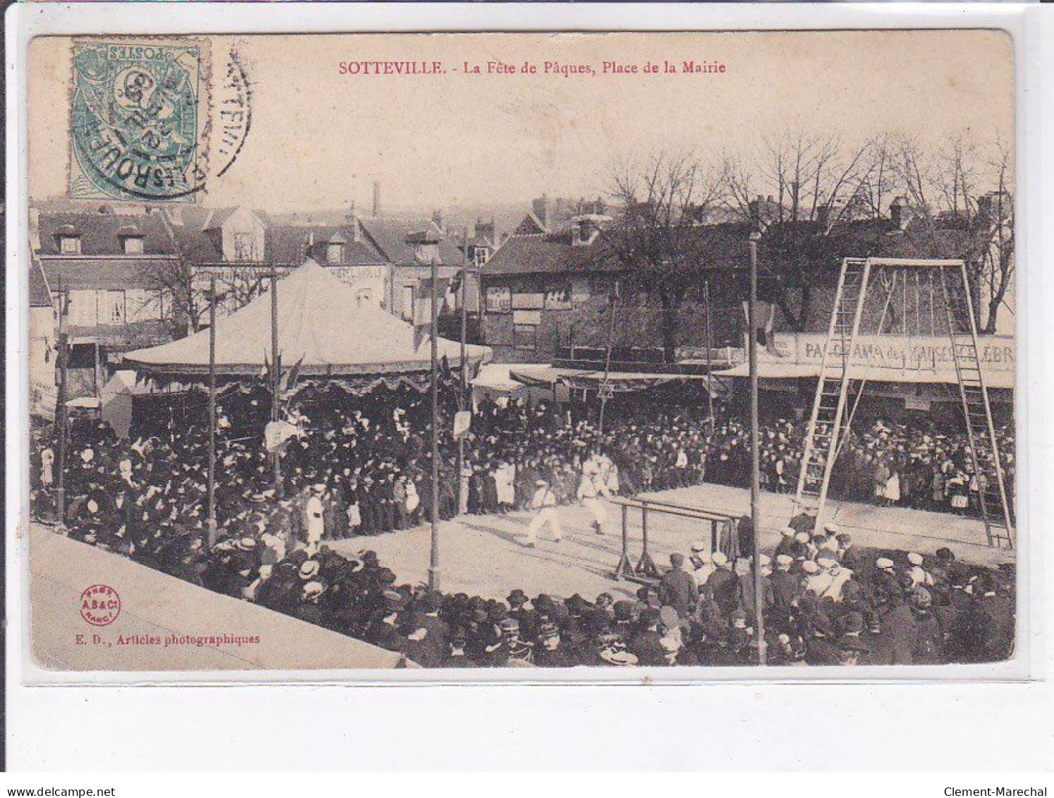 SOTTEVILLE: La Fête De Pâques, Place De La Mairie, Manège - état - Sotteville Les Rouen