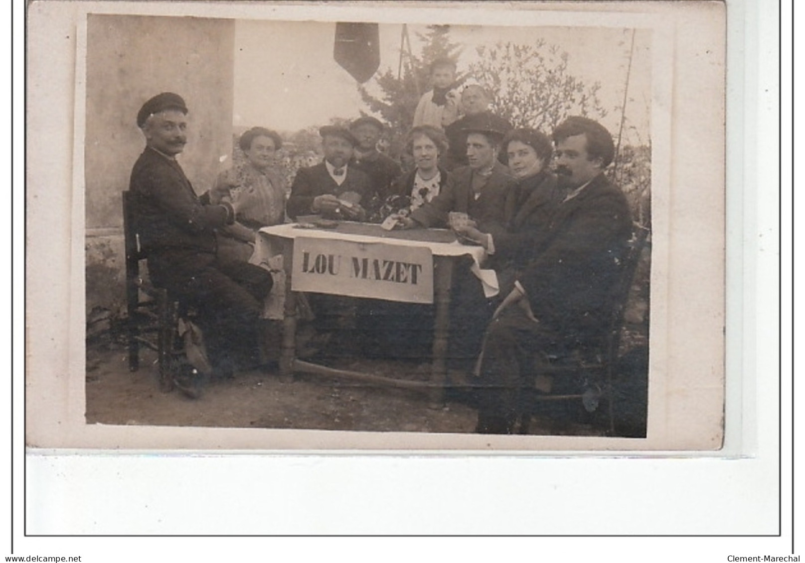 NÎMES - """"Lou Mazet"""" - CARTE PHOTO - CARTES - Très Bon état - Nîmes