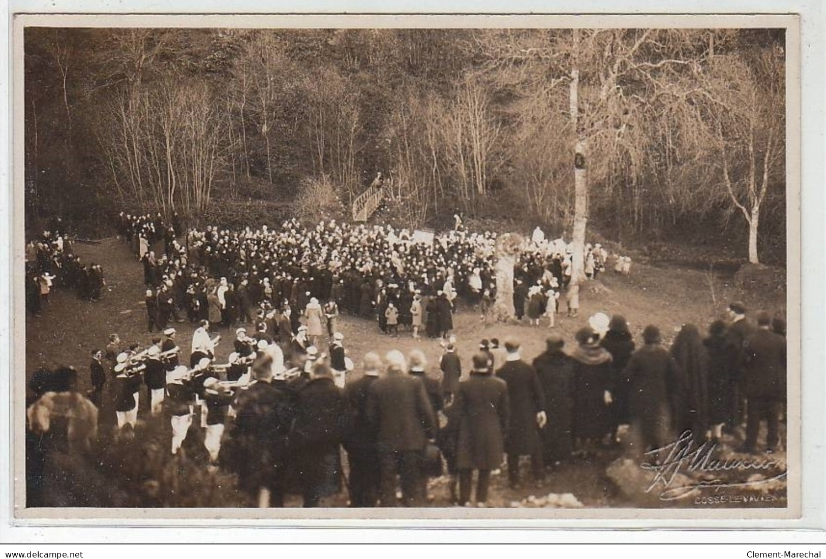 COSSE LE VIVIEN : Carte Photo Vers 1920 - Très Bon état - Sonstige & Ohne Zuordnung