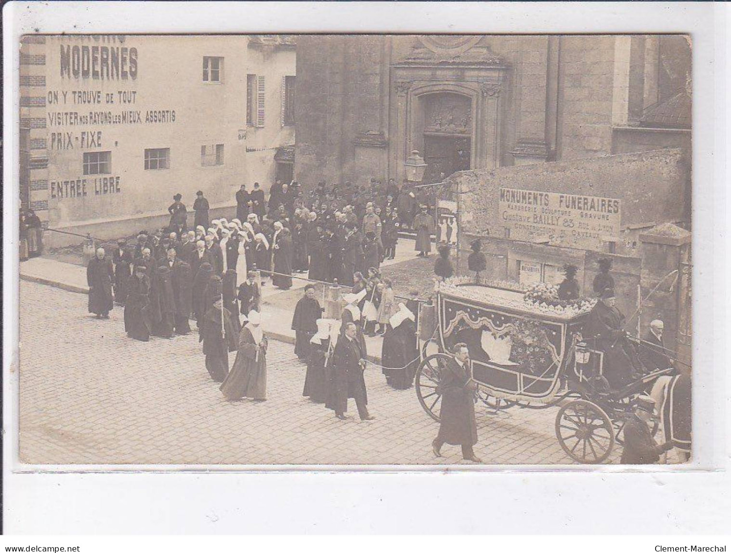 AVALLON: événement Religieux - Très Bon état - Avallon