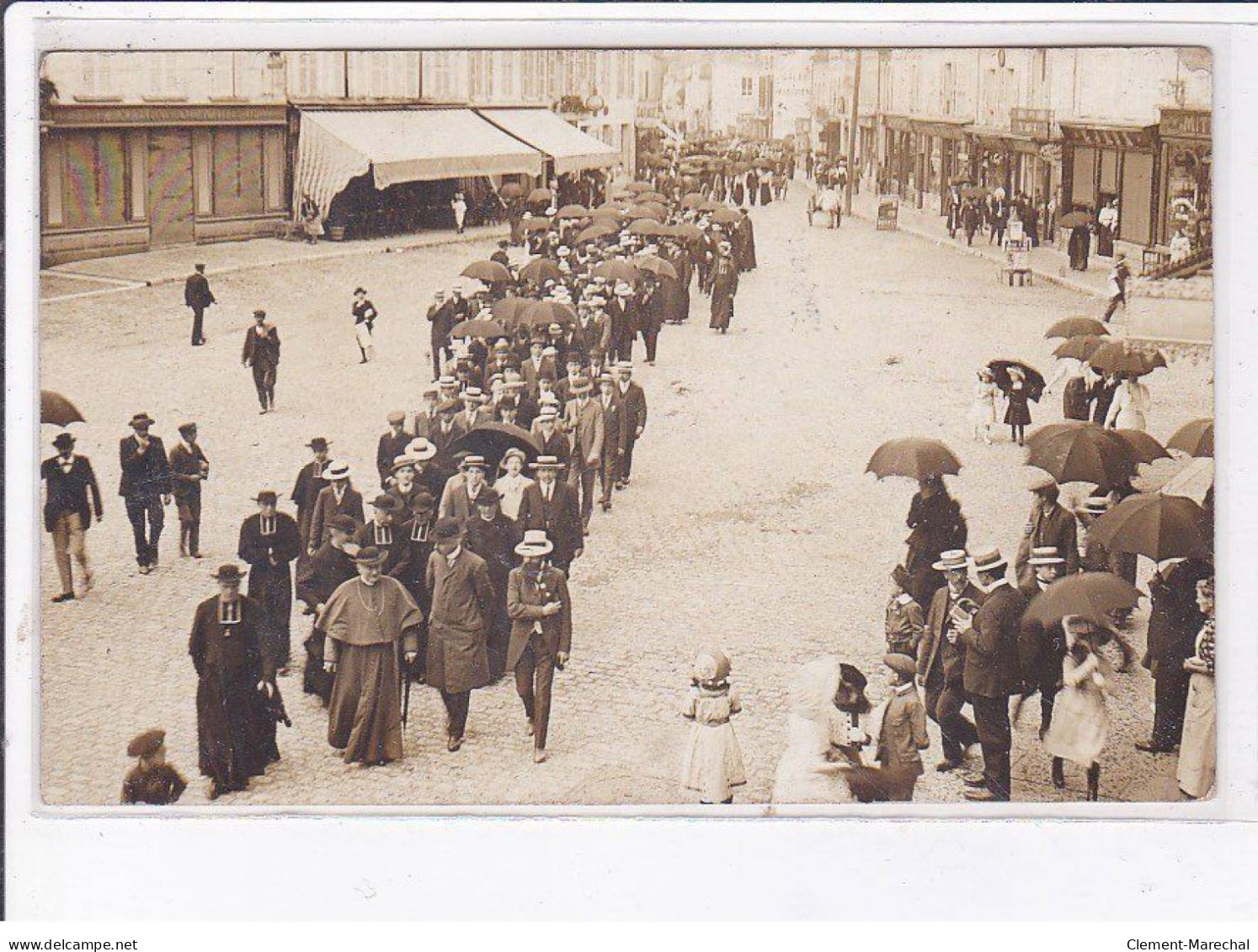 AVALLON: Cortège De La Jeunesse Catholique - Très Bon état - Avallon