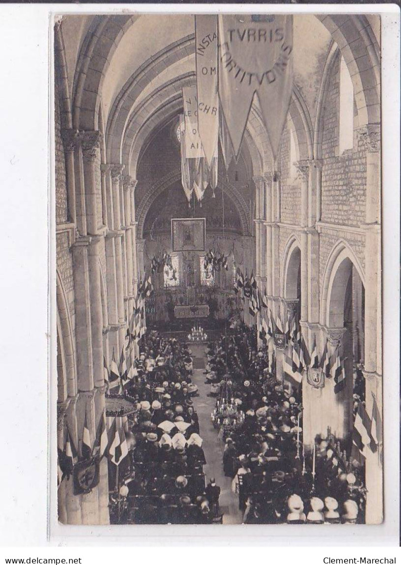 AVALLON: Intérieur D'église, Personnages - Très Bon état - Avallon