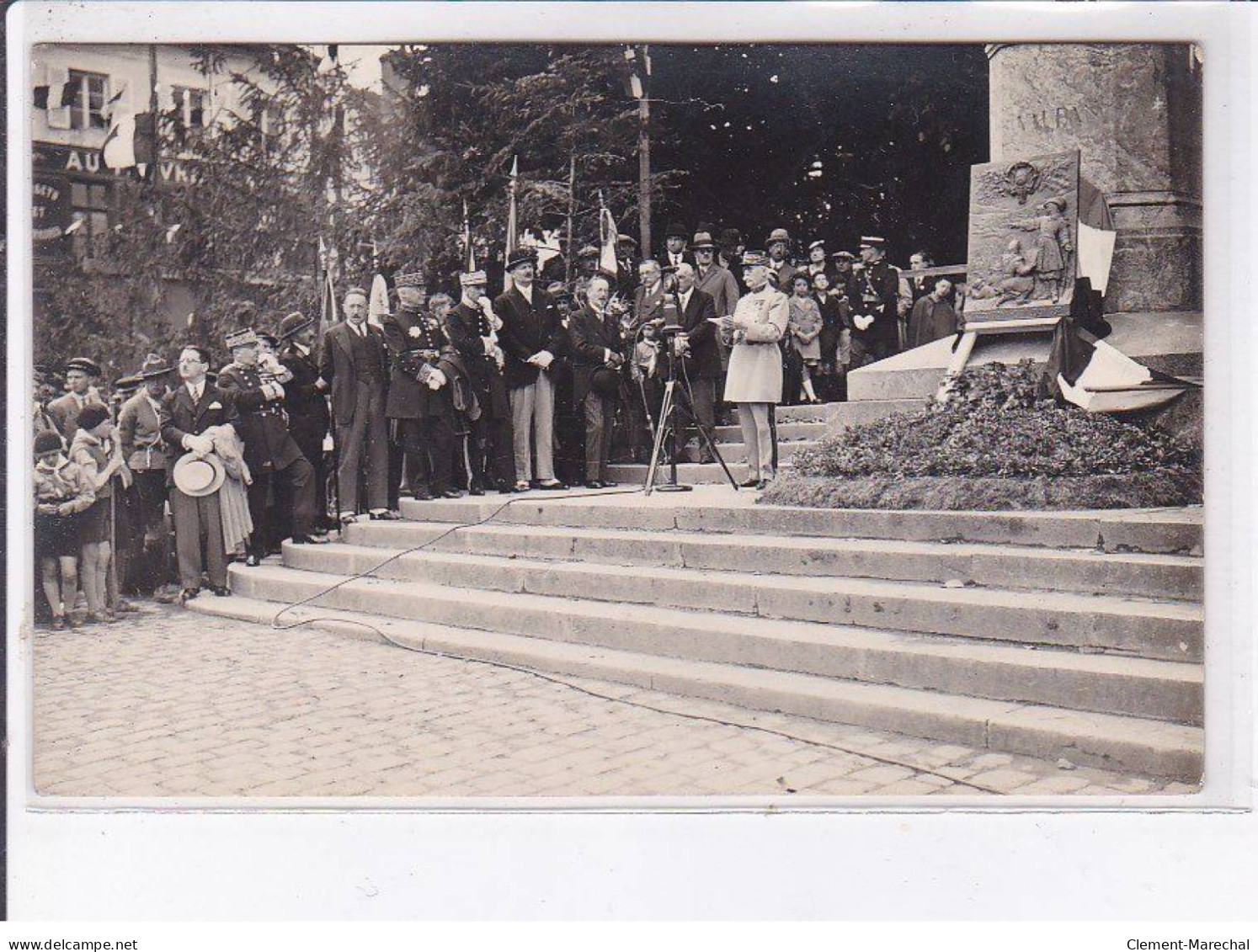 AVALLON: Maréchal Pétain - Très Bon état - Avallon