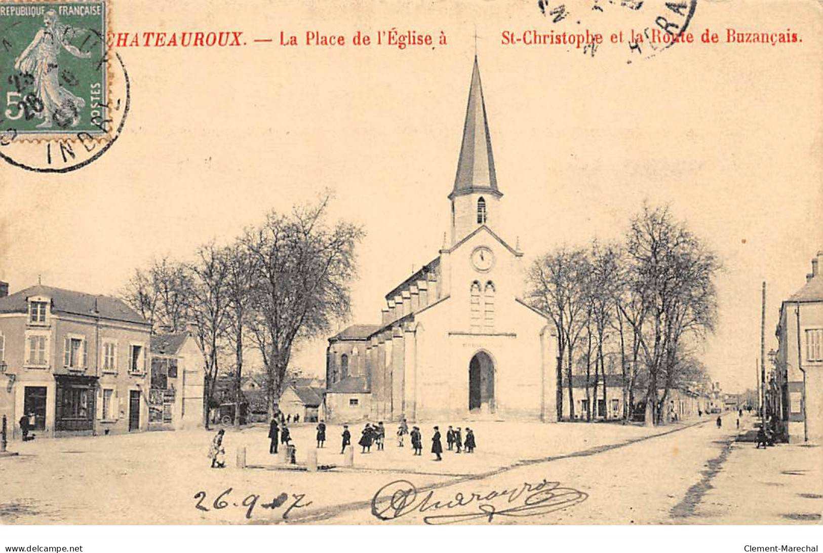 CHATEAUROUX - La Place De L'Eglise - Très Bon état - Chateauroux