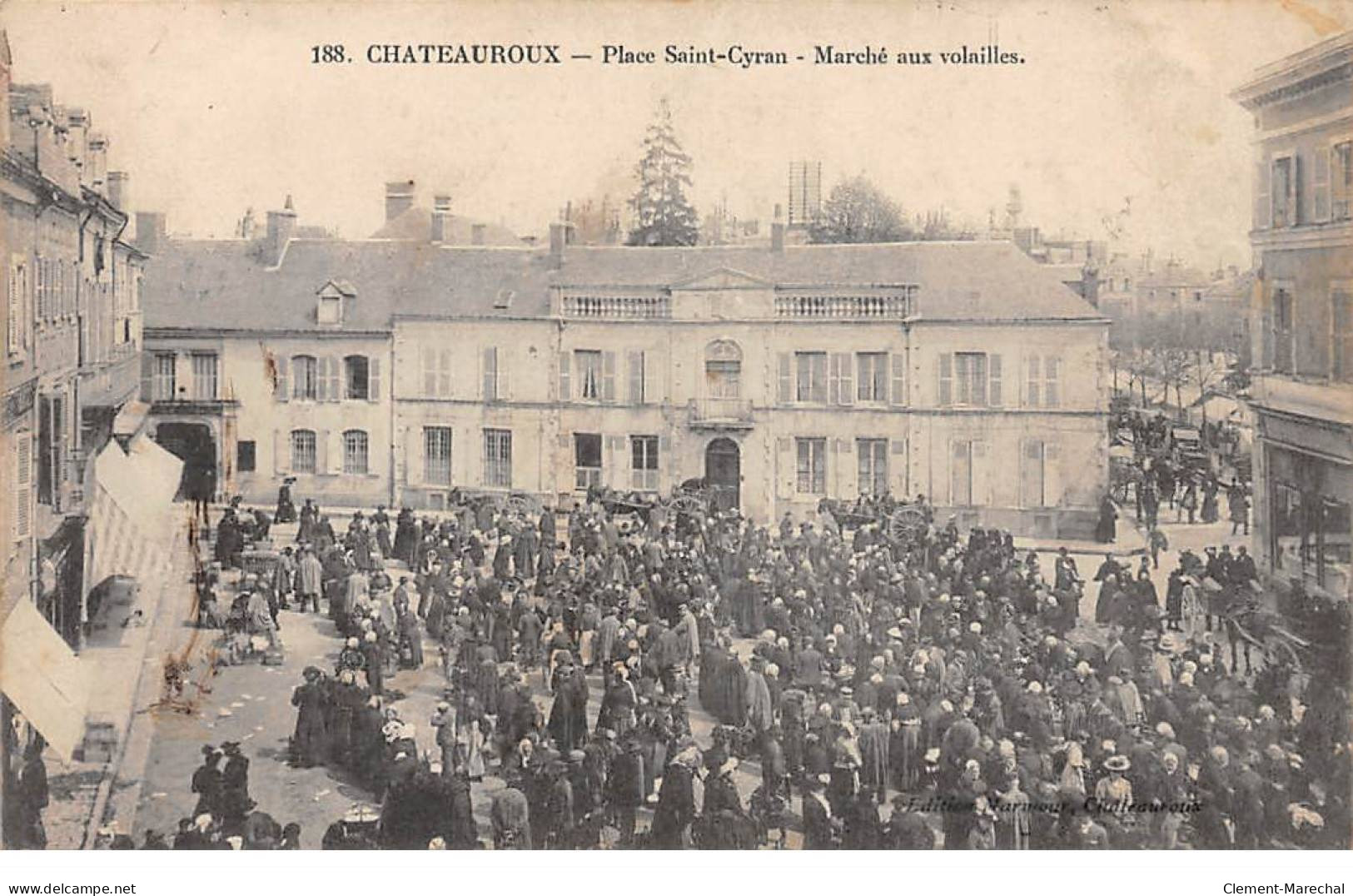 CHATEAUROUX - Place Saint Cyran - Marché Aux Volailles - état - Chateauroux