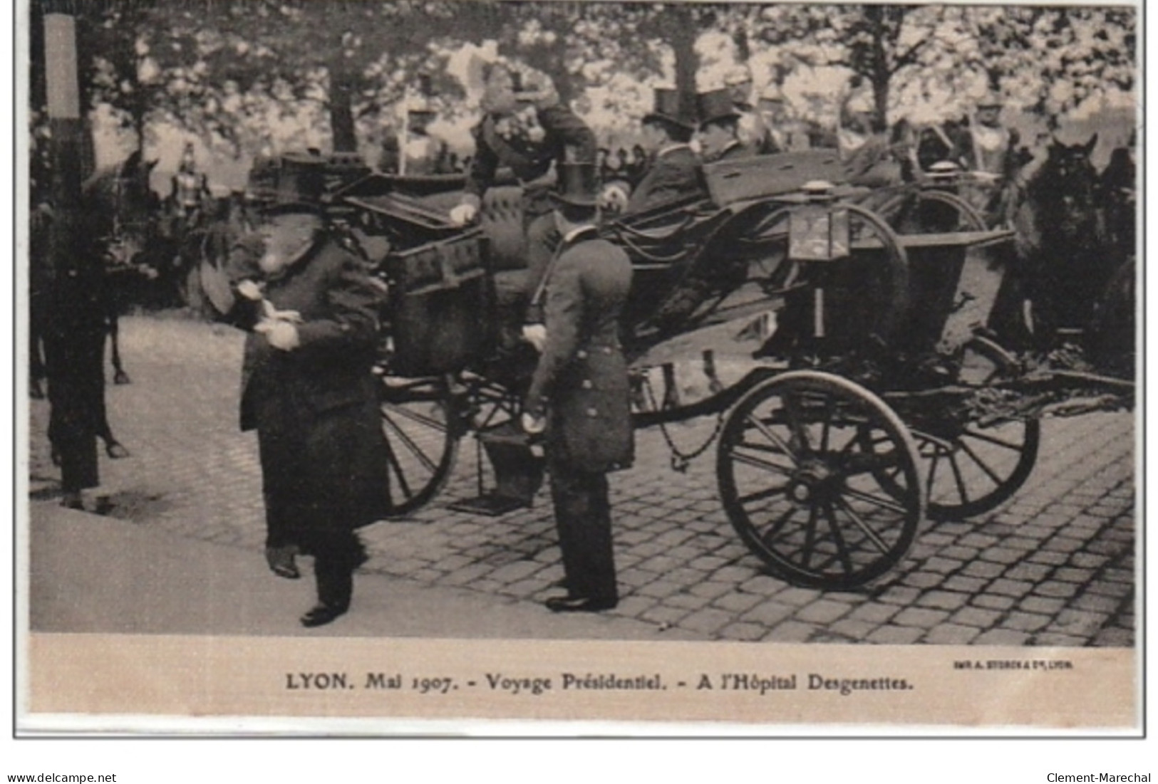 LYON : mai 1907 - voyage présidentiel (Lot de 18 cartes postales anciennes sur soie) - très bon état