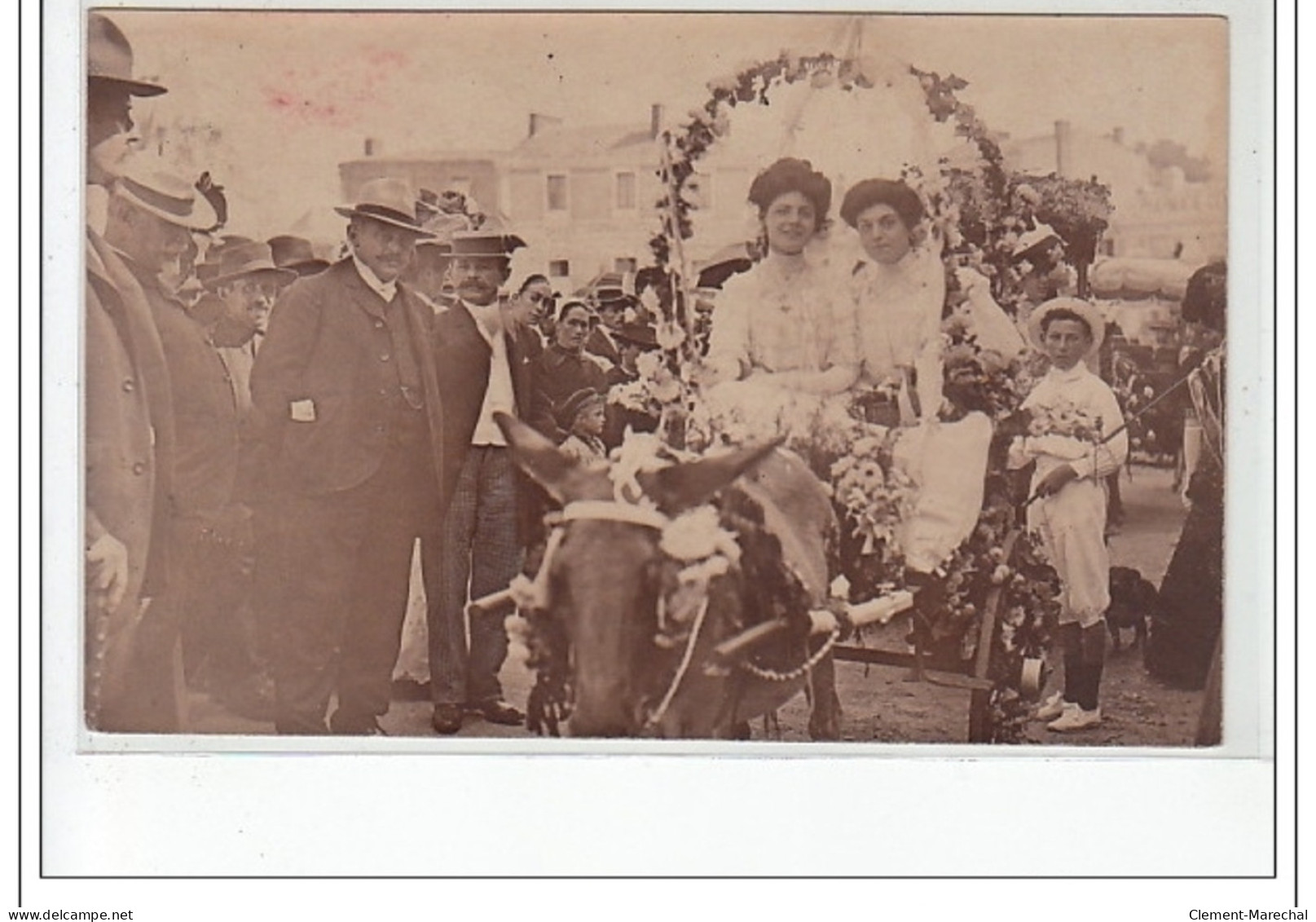 LES SABLES D'OLONNE : Carte Photo Du Corso Fleuri En 1907 - Très Bon état - Sables D'Olonne