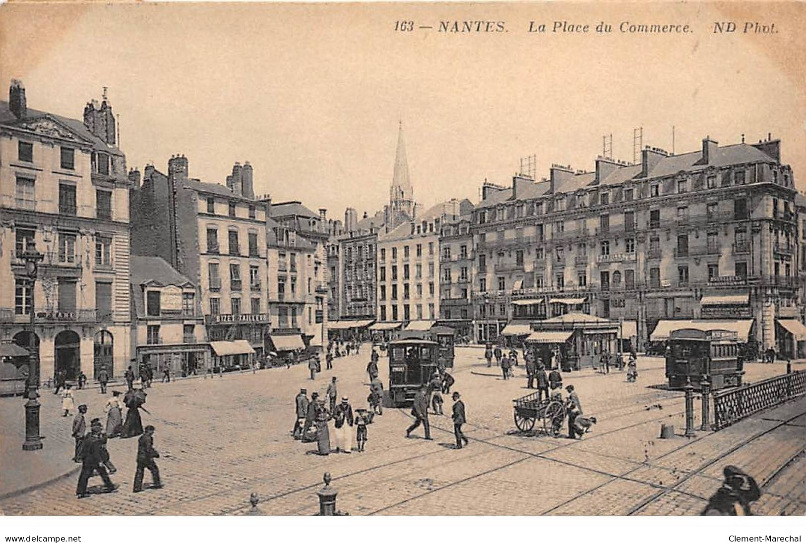 NANTES - La Place Du Commerce - Très Bon état - Nantes