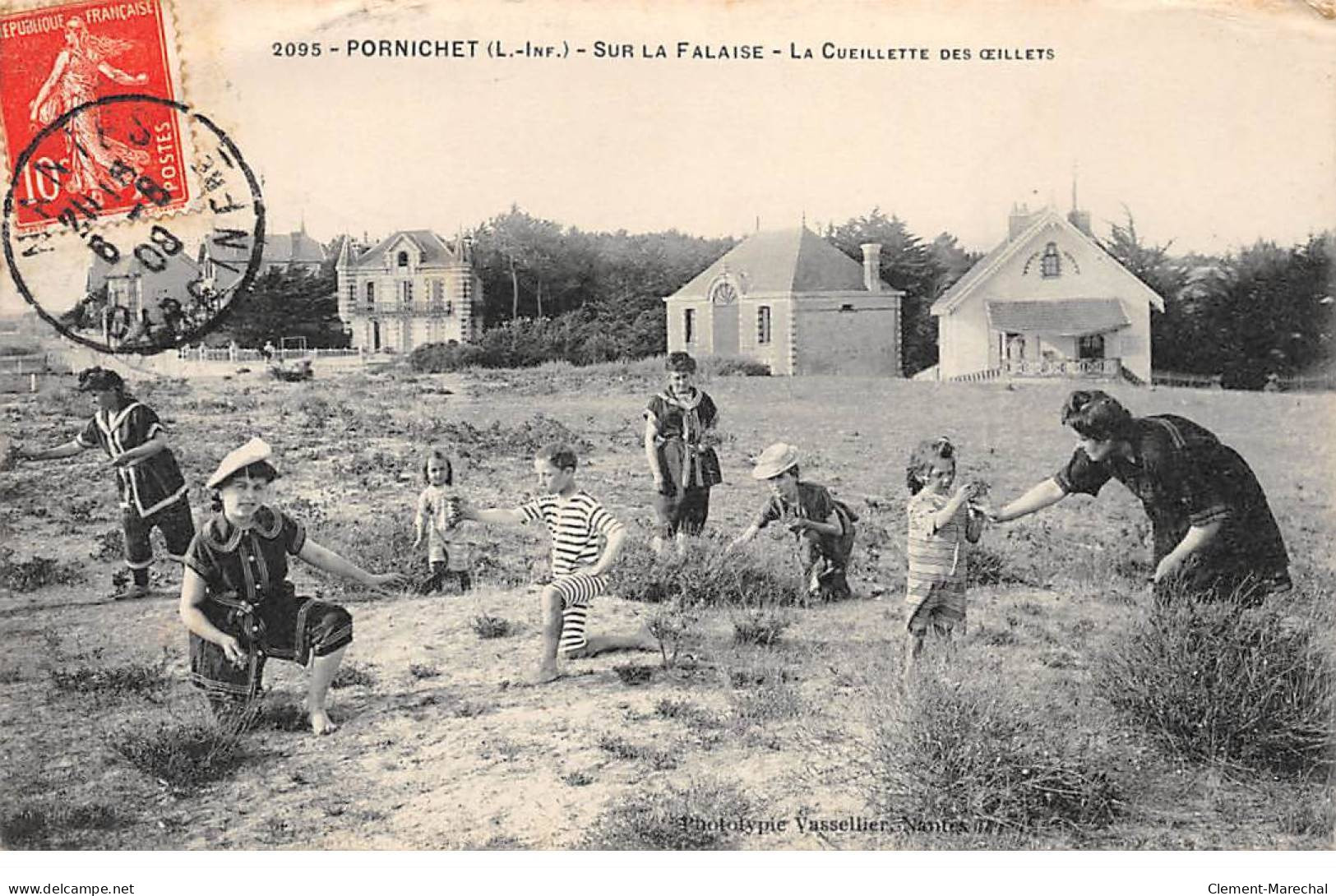 PORNICHET - Sur La Falaise - La Cueillette Des Oeillets - état - Pornichet