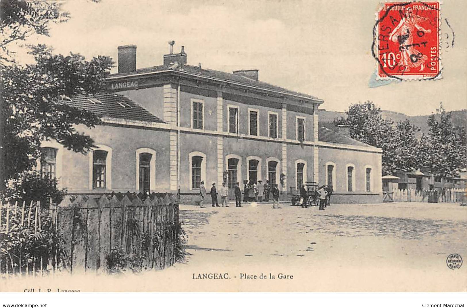 LANGEAC - Place De La Gare - Très Bon état - Langeac