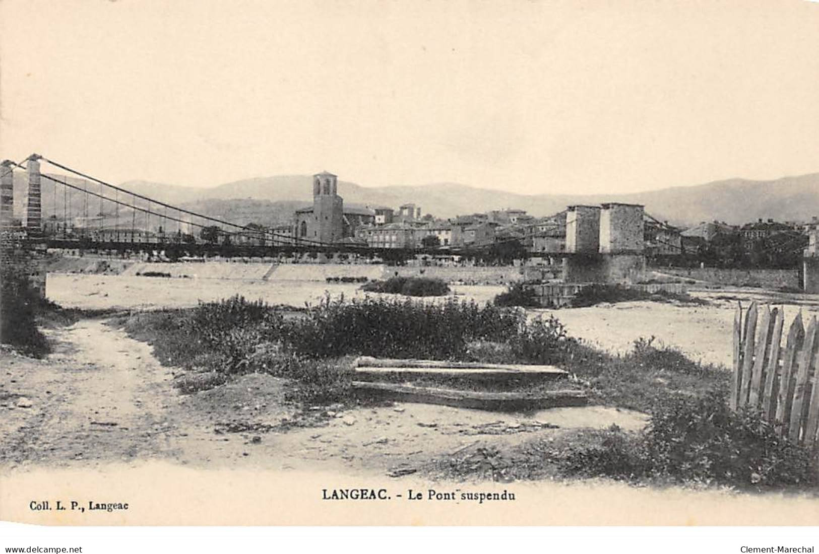 LANGEAC - Le Pont Suspendu - Très Bon état - Langeac