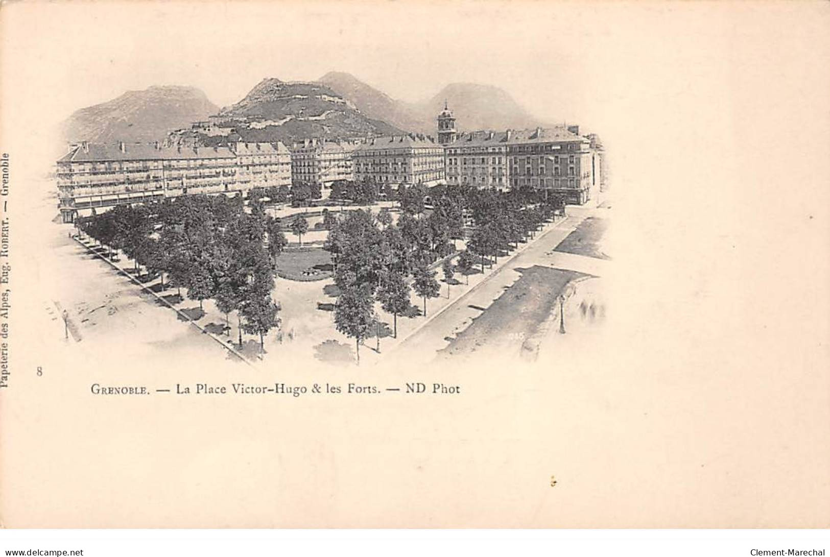 GRENOBLE - La Place Victor Hugo Et Les Forts - Très Bon état - Grenoble