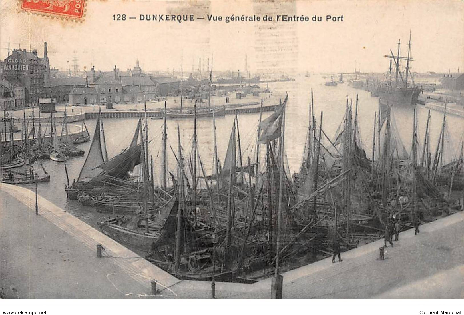 DUNKERQUE - Vue Générale De L'Entrée Du Port - Très Bon état - Dunkerque