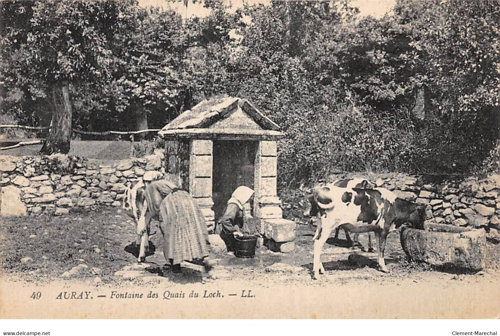 AURAY - Fontaine Des Quais Du Loch - Très Bon état - Auray