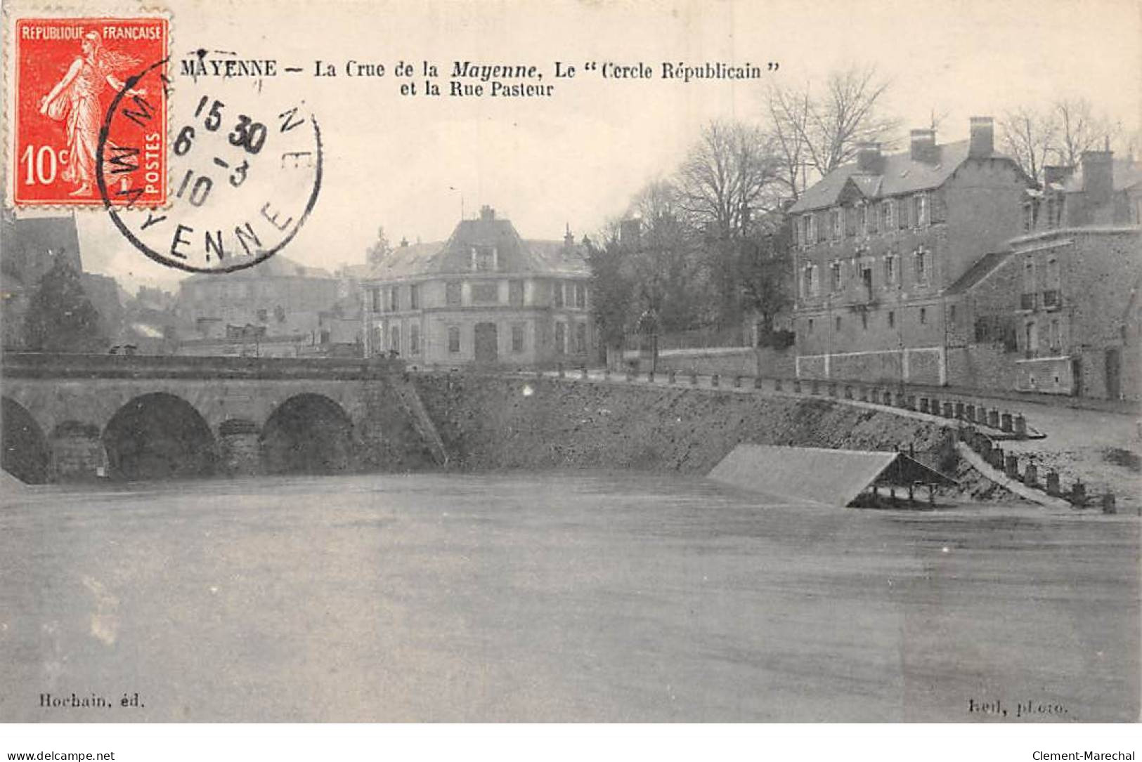 MAYENNE - La Crue De La Mayenne - Le " Cercle Républicain " Et La Rue Pasteur - Très Bon état - Mayenne