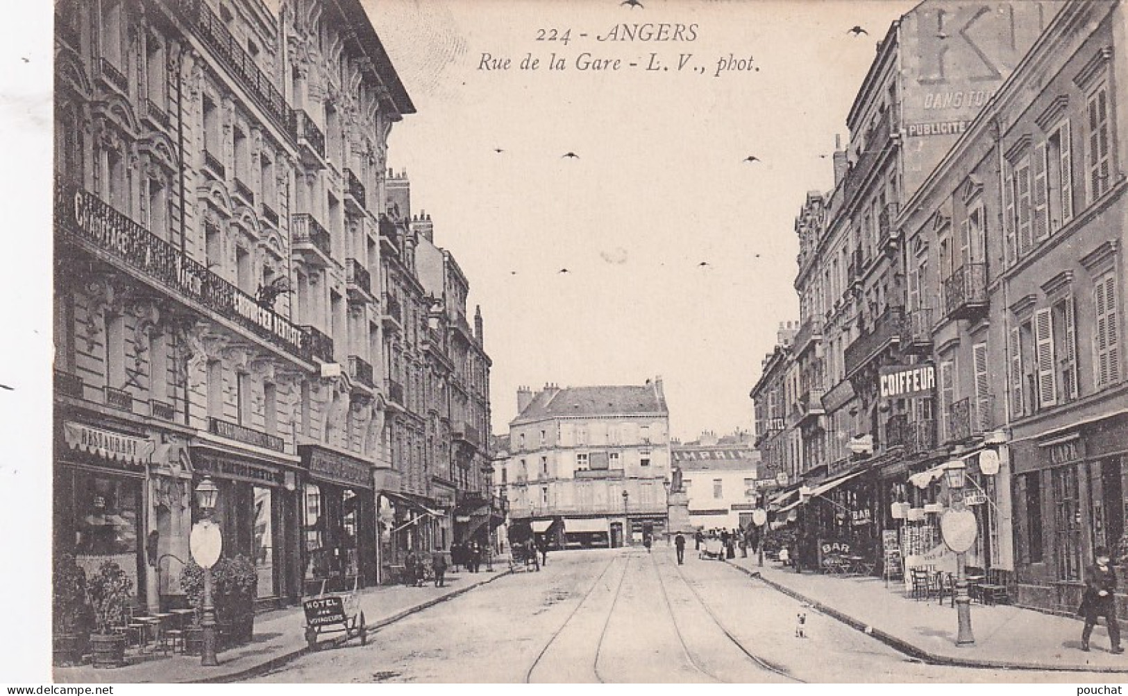 VE Nw-(49) ANGERS - RUE DE LA GARE - ANIMATION - COMMERCES - Angers