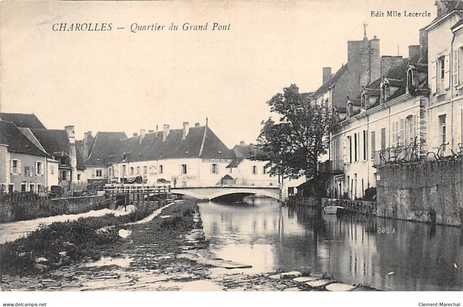CHAROLLES - Quartier Du Grand Pont - Très Bon état - Charolles
