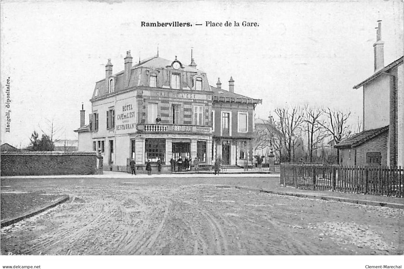 RAMBERVILLERS - Place De La Gare - Très Bon état - Rambervillers