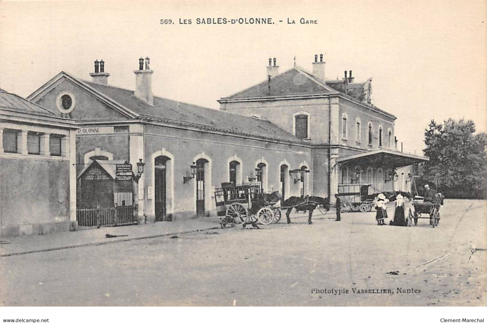 LES SABLES D'OLONNE - La Gare - Très Bon état - Sables D'Olonne