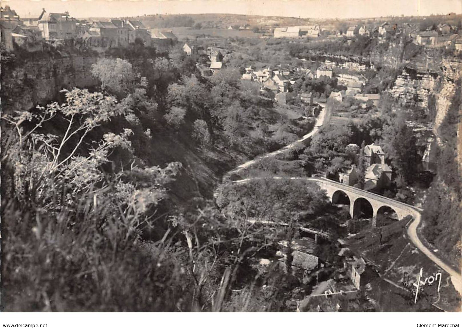 BOZOULS - Vue Générale Et Les 2 Ponts - Très Bon état - Bozouls