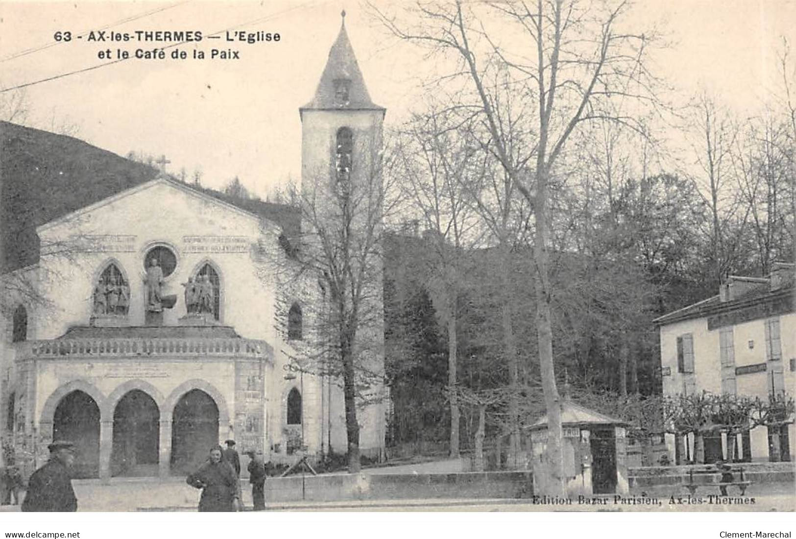 AX LES THERMES - L'Eglise Et Le Café De La Paix - Très Bon état - Ax Les Thermes