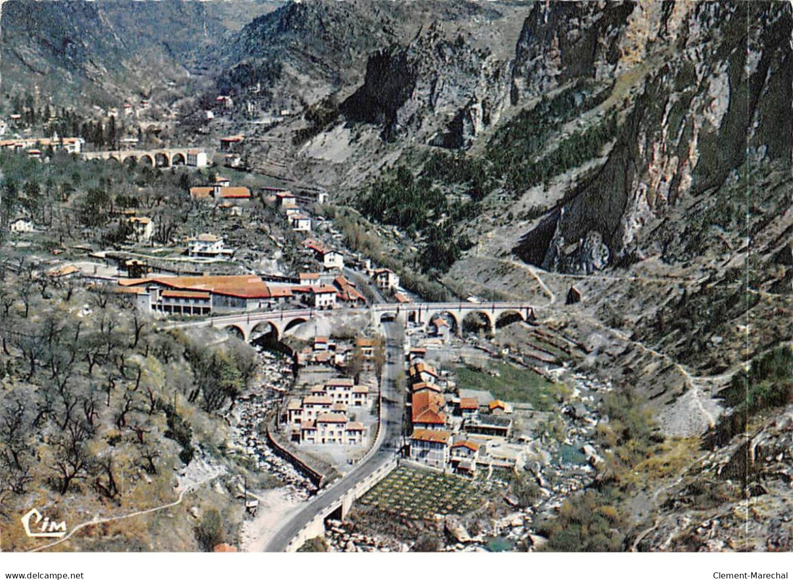 SAINT DALMAS DE TENDE - Vue Générale Aérienne - Très Bon état - Autres & Non Classés