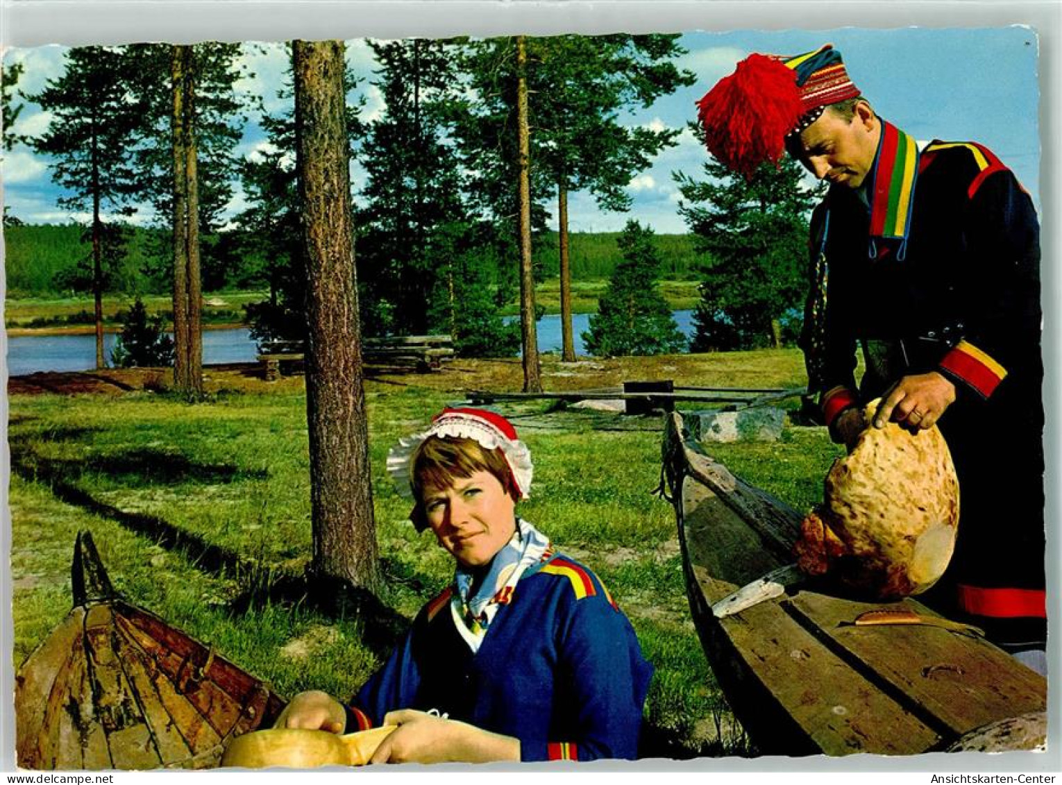 39340106 - Lappland Mann Frau Tracht - Suède