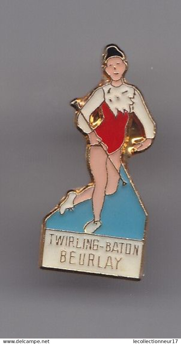 Pin's Twirling Baton  Beurlay En Charente Maritime Dpt 17 Réf 3049 - Otros & Sin Clasificación