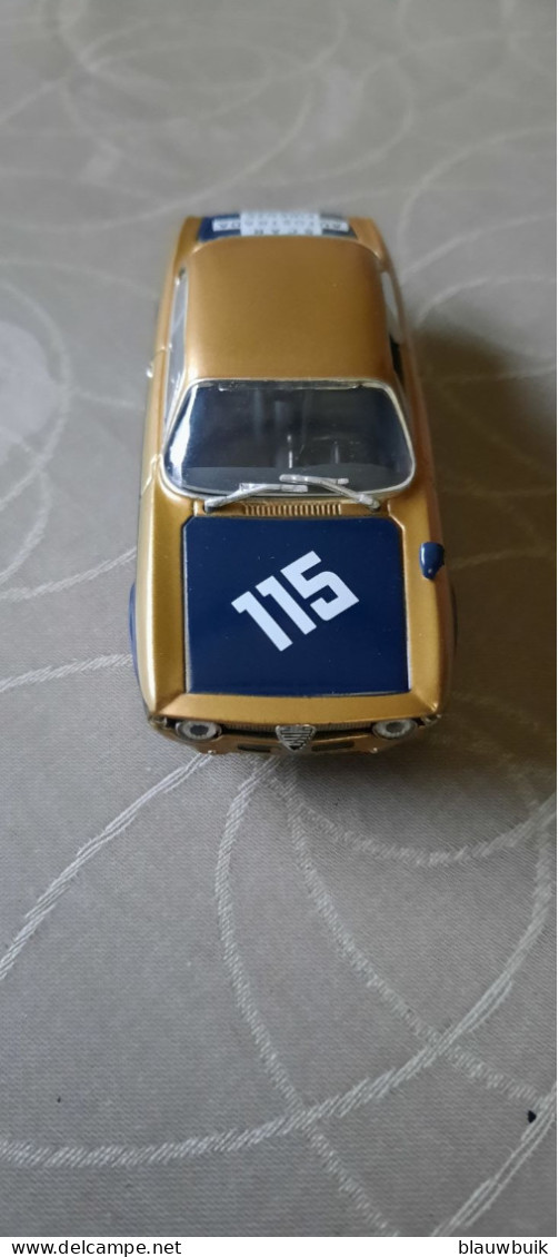 Metro Alfa Romeo Giulia Sprint GTA 1600 Monza 1967 1/43 + Vitrine - Autres & Non Classés