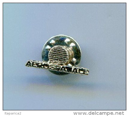 PINS AEROSPATIALE LOGO / Argenté / 33NAT/ - Espacio