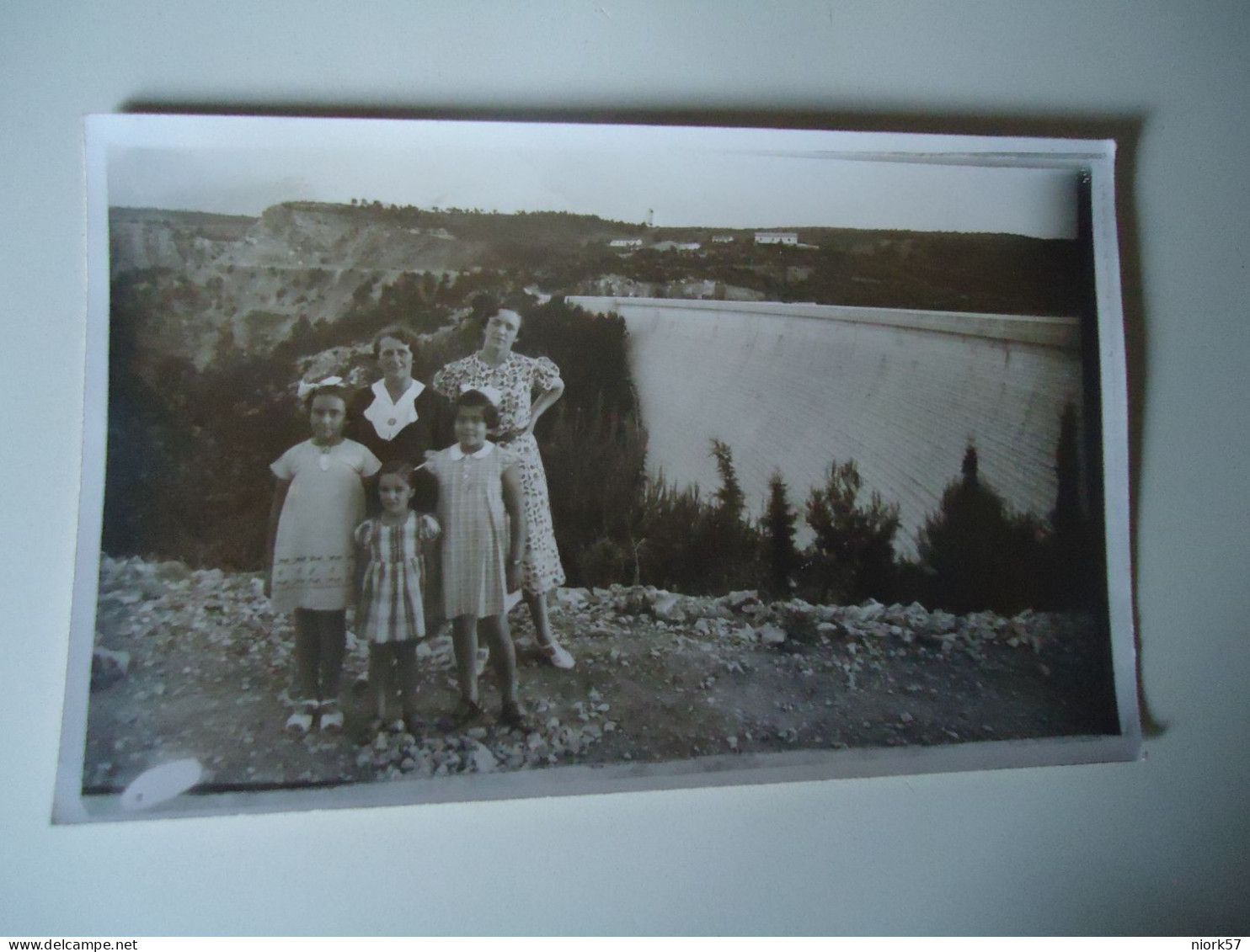 GREECE      PHOTO POSTCARDS 1935 ΟΙΚΟΓΕΝΙΑ ΣΕ ΕΚΔΡΟΜΗ ΣΤΟΝ ΜΑΡΑΘΩΝΑ     MORE PURHASES 10% DISCOUNT - Greece