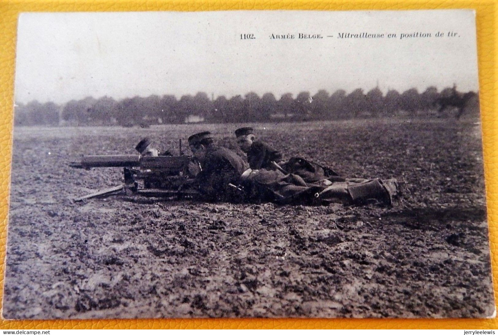 MILITARIA -  ARMEE BELGE - BELGISCH LEGER  - Mitrailleuse En Position De Tir - Manöver