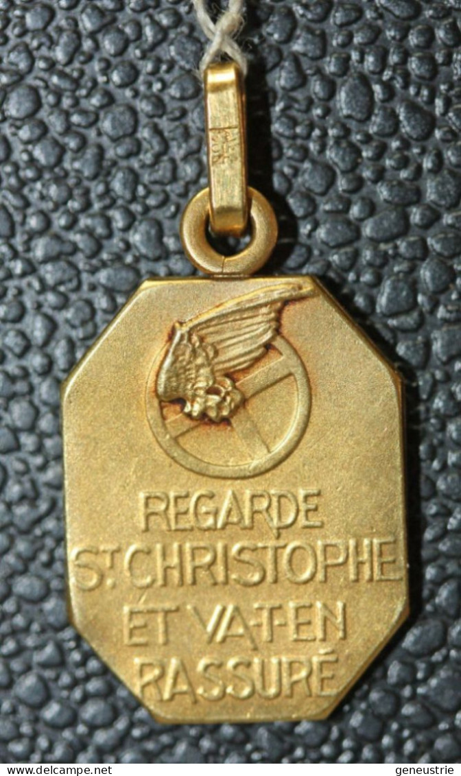 Beau Pendentif Médaille Religieuse Plaqué Or Années 30 (Art Déco) "Saint Christophe" - Religione & Esoterismo