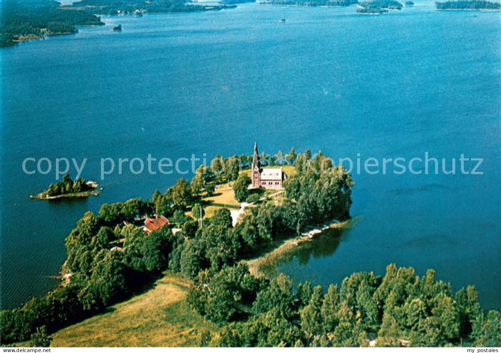 73707264 Smaland Sandviks Kyrka Fliegeraufnahme Smaland - Suède