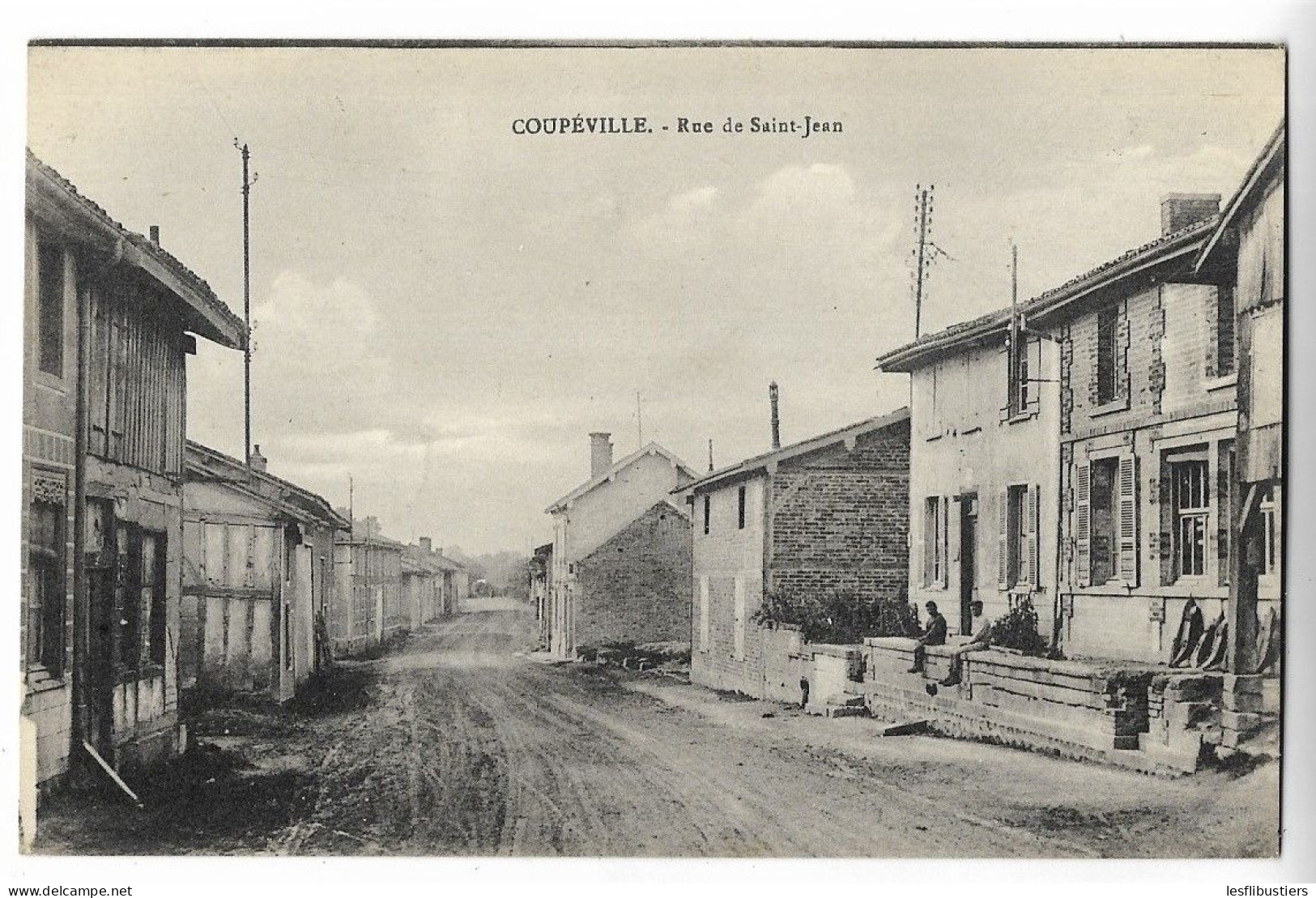 CPA 51 COUPEVILLE Rue De Saint-Jean - Sonstige & Ohne Zuordnung