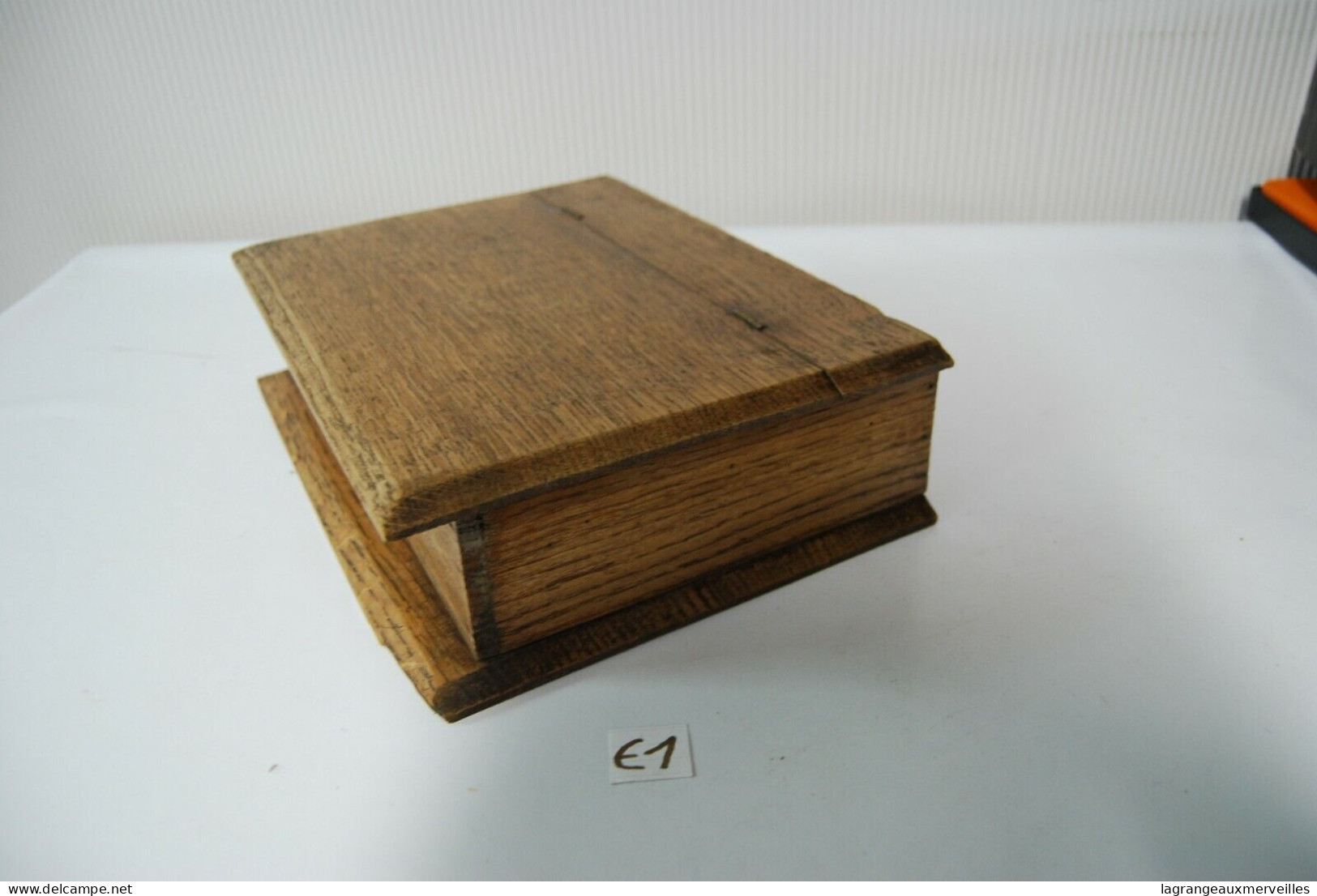 E1 Ancienne boite en bois - Administration France - Notaire