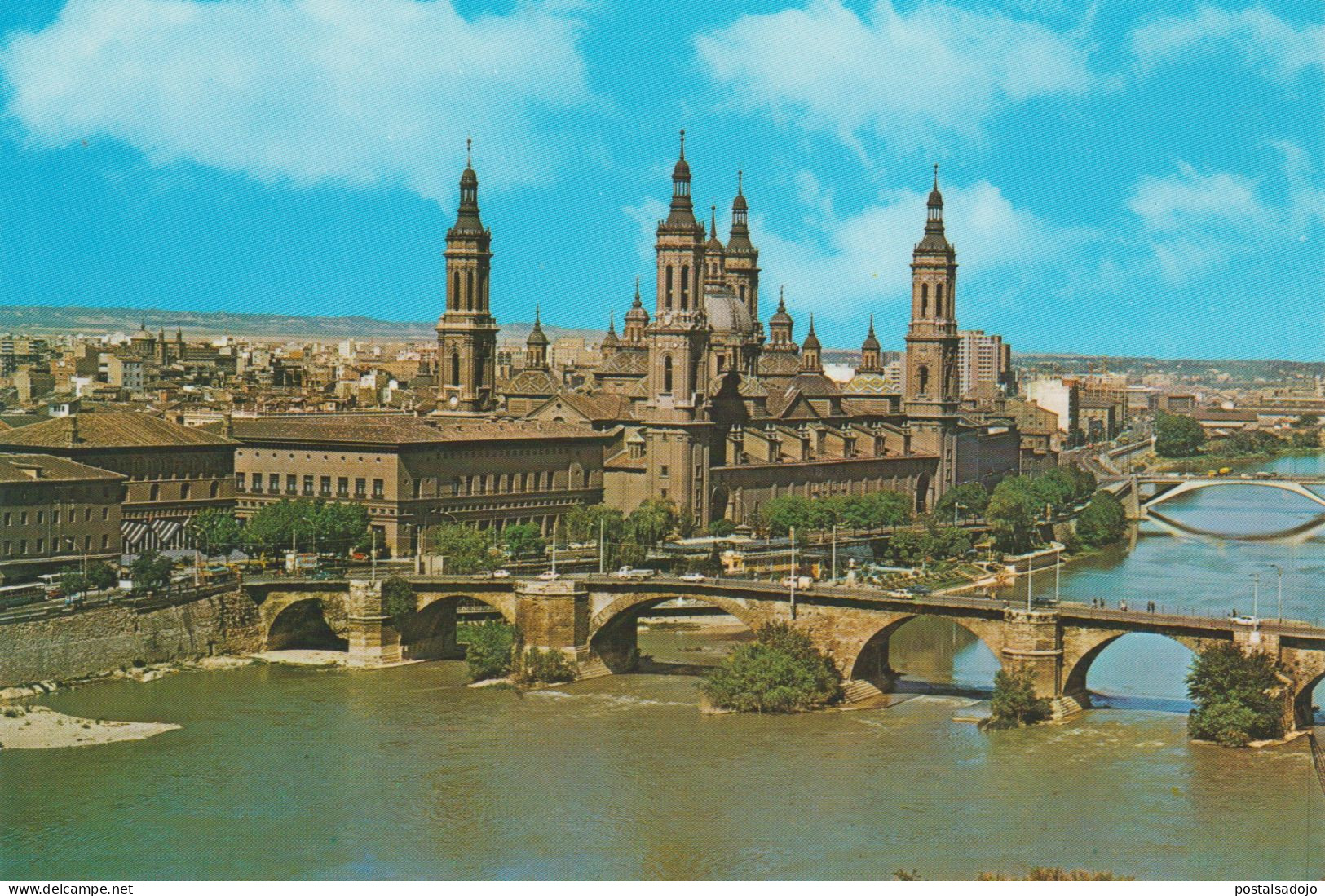 (D190) ZARAGOZA. BASILICA DEL PILAR. ... UNUSED - Zaragoza