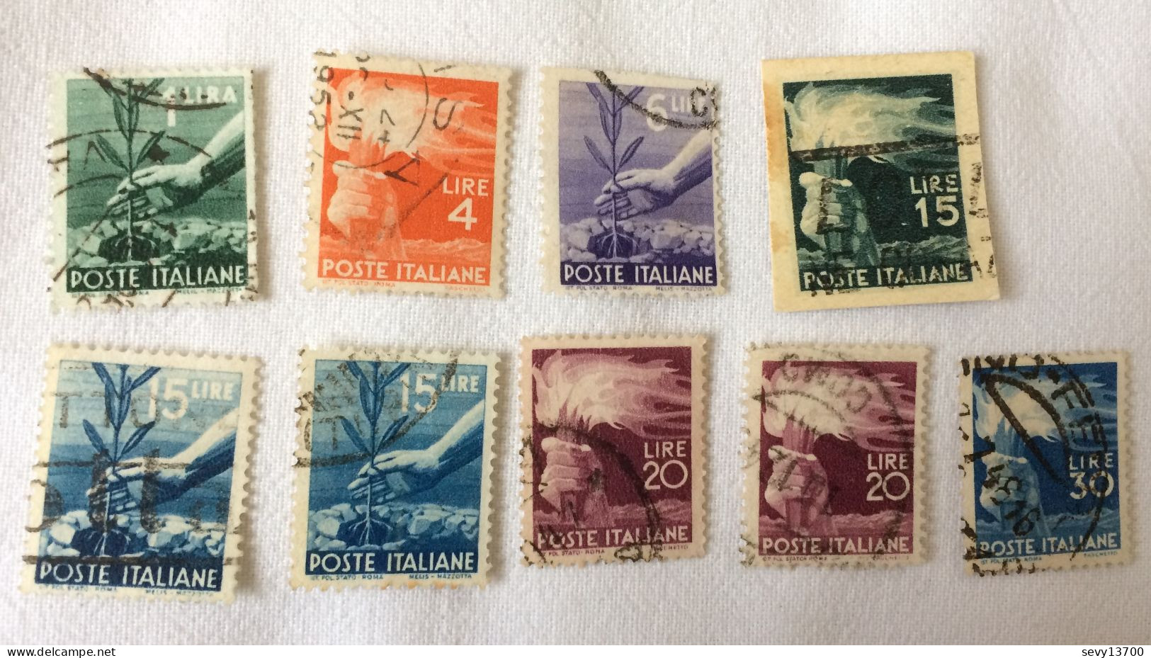 Italie - Lot De 9 Timbres Année 1945, 1946, 1947 - Plantation Olivier Et Flambeau - Andere & Zonder Classificatie